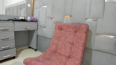 Snapshot of 11inchesblackcock chatting on February 10, 2025, 8:21 pm cuteboybiigcock online show from February 10, 2025, 8:21 pm