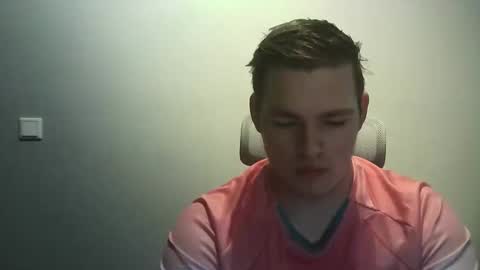 Snapshot of 12curty chatting on October 27, 2025, 11:03 am 12curty online show from October 27, 2025, 11:03 am