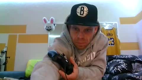 Snapshot of 19banger85 chatting on November 8, 2025, 1:11 pm 19banger85 online show from November 8, 2025, 1:11 pm