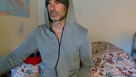 Snapshot of 19djulia chatting on March 11, 2025, 7:58 am djulia online show from March 11, 2025, 7:58 am