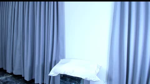 Hello soy bonnie  online show from January 23, 2025, 12:35 am