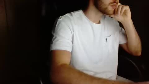 Snapshot of 1mehear chatting on November 2, 2025, 10:56 pm 1mehear online show from November 2, 2025, 10:56 pm