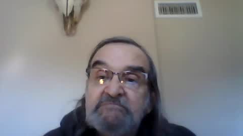 Snapshot of 1valentine chatting on December 30, 2024, 7:00 pm 1valentine online show from December 30, 2024, 7:00 pm