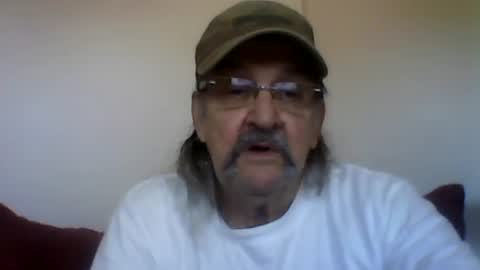 Snapshot of 1valentine chatting on October 1, 2025, 4:35 pm 1valentine online show from October 1, 2025, 4:35 pm