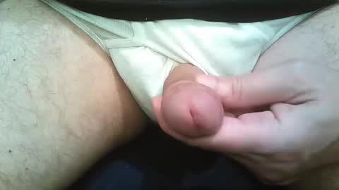 2001uwuk online show from October 3, 2025, 9:45 pm