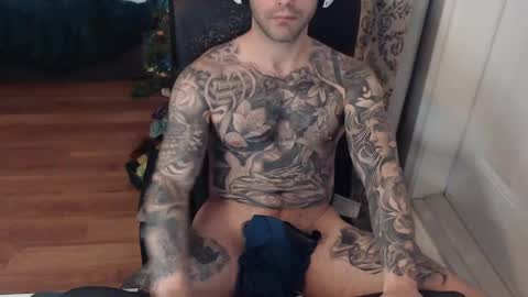 Snapshot of 420randomguy chatting on December 22, 2024, 7:10 pm Anomander Rake online show from December 22, 2024, 7:10 pm