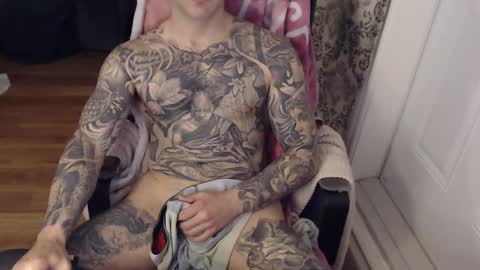 Snapshot of 420randomguy chatting on February 28, 2025, 10:17 pm Anomander Rake online show from February 28, 2025, 10:17 pm