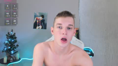 Snapshot of 4ever_dude chatting on January 14, 2025, 3:43 am Andrew online show from January 14, 2025, 3:43 am