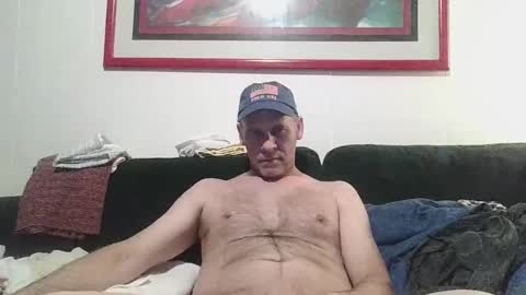 4nuf online show from February 12, 2025, 9:01 pm