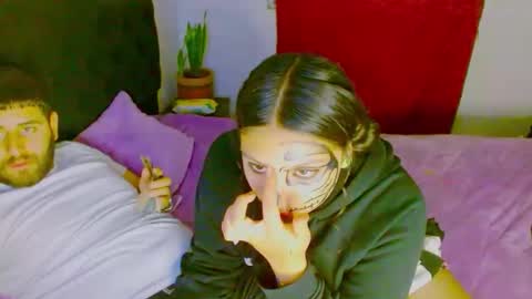 Danna online show from November 1, 2025, 5:53 am