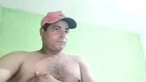 Snapshot of 9vinhocamshow chatting on December 19, 2024, 12:24 am 9vinhocamshow online show from December 19, 2024, 12:24 am