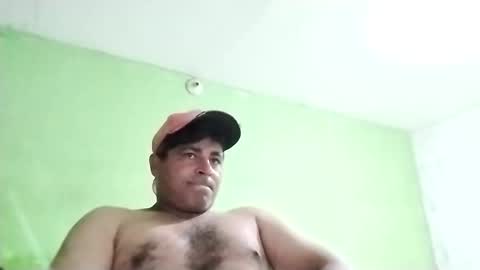 Snapshot of 9vinhocamshow chatting on December 26, 2024, 2:01 am 9vinhocamshow online show from December 26, 2024, 2:01 am