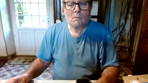 Snapshot of _123_voyeur_ chatting on November 11, 2025, 11:43 am _123_voyeur_ online show from November 11, 2025, 11:43 am