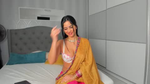 Snapshot of _adelle chatting on February 22, 2025, 5:13 pm Adelle online show from February 22, 2025, 5:13 pm