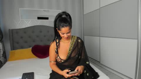Snapshot of _adelle chatting on September 20, 2025, 11:44 am Adelle online show from September 20, 2025, 11:44 am