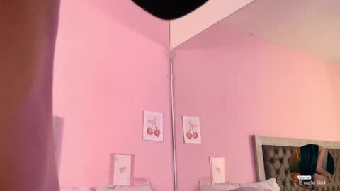 Snapshot of _agatha_black_ chatting on March 6, 2025, 8:48 pm Agatha online show from March 6, 2025, 8:48 pm