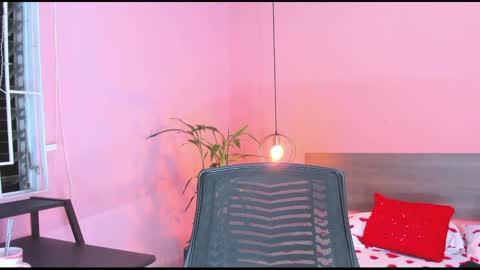 Snapshot of _aline_hall chatting on February 17, 2025, 11:02 am Alline Hall online show from February 17, 2025, 11:02 am