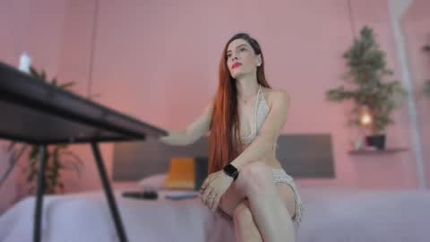 Snapshot of _aline_hall chatting on November 4, 2025, 3:44 pm Alline Hall online show from November 4, 2025, 3:44 pm