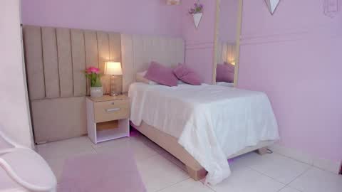 Snapshot of _andrea_x chatting on October 15, 2025, 11:32 am Hii I Am Andrea  online show from October 15, 2025, 11:32 am