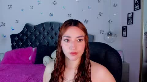 Snapshot of _antonnela_ chatting on February 10, 2025, 1:33 pm antonnela online show from February 10, 2025, 1:33 pm