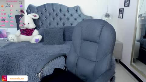 Snapshot of _antonnela_ chatting on March 6, 2025, 1:57 pm antonnela online show from March 6, 2025, 1:57 pm