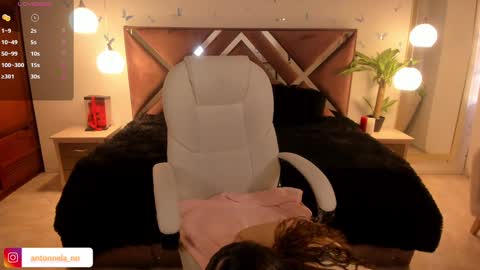 Snapshot of _antonnela_ chatting on September 13, 2025, 1:22 pm antonnela online show from September 13, 2025, 1:22 pm