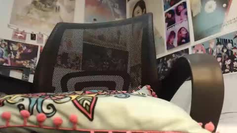 Snapshot of _ariana03_ chatting on January 10, 2025, 6:17 pm Ariana online show from January 10, 2025, 6:17 pm