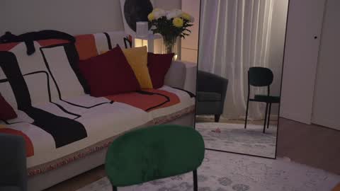 Snapshot of _blackbee_ chatting on January 24, 2025, 9:26 pm Lili online show from January 24, 2025, 9:26 pm