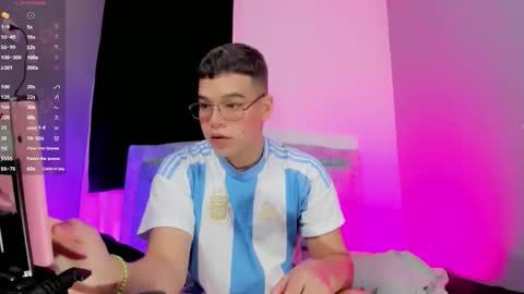 Snapshot of _blake_boy chatting on October 15, 2025, 11:43 am _blake_boy online show from October 15, 2025, 11:43 am