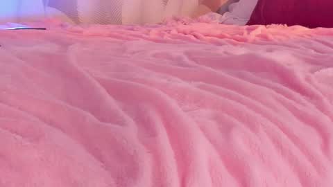 Snapshot of _ccrystaa_ chatting on March 6, 2025, 8:19 am Christina Chris online show from March 6, 2025, 8:19 am