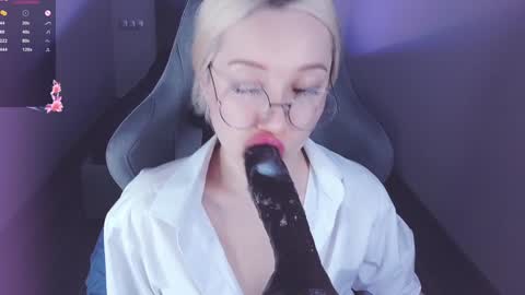 Snapshot of _chatur_babe chatting on January 24, 2025, 4:06 pm Angelina online show from January 24, 2025, 4:06 pm