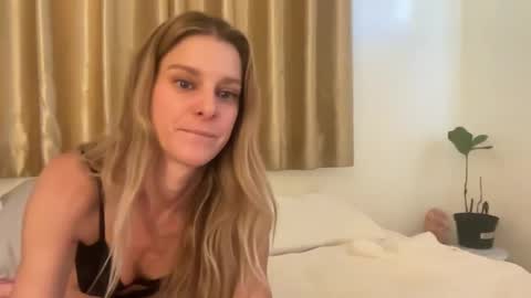 Snapshot of _chelsea___ chatting on December 6, 2024, 7:56 pm Chelsea xo online show from December 6, 2024, 7:56 pm