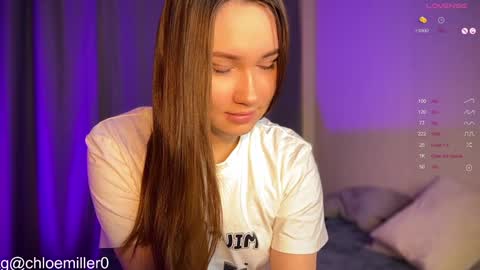 Snapshot of _chloe_miller_ chatting on December 23, 2024, 3:07 am _chloe_miller_ online show from December 23, 2024, 3:07 am