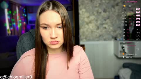 Snapshot of _chloe_miller_ chatting on January 17, 2025, 7:19 am _chloe_miller_ online show from January 17, 2025, 7:19 am