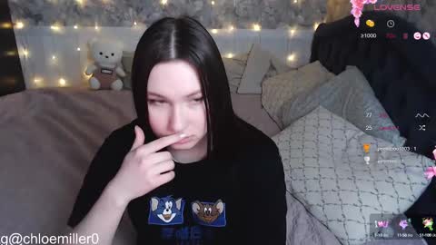 Snapshot of _chloe_miller_ chatting on February 12, 2025, 7:24 pm _chloe_miller_ online show from February 12, 2025, 7:24 pm