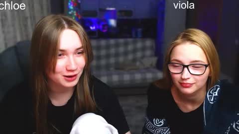 Snapshot of _chloe_miller_ chatting on September 30, 2025, 6:35 pm _chloe_miller_ online show from September 30, 2025, 6:35 pm