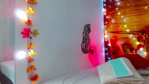 Snapshot of _chloeee chatting on December 25, 2024, 3:18 am Katy online show from December 25, 2024, 3:18 am