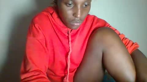 clara online show from February 27, 2025, 8:50 am