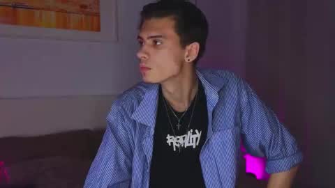 Snapshot of _cozyrose chatting on October 19, 2025, 8:53 pm Stacy online show from October 19, 2025, 8:53 pm