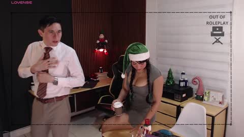 Snapshot of _danyland_ chatting on December 21, 2024, 11:24 pm WELCOME TO THE OFFICE online show from December 21, 2024, 11:24 pm