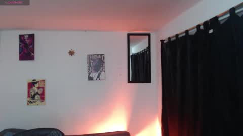 Snapshot of _delacruz911_ chatting on December 3, 2024, 11:33 am delacruz online show from December 3, 2024, 11:33 am