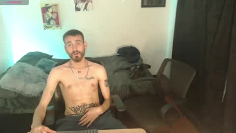 Snapshot of _delacruz911_ chatting on January 16, 2025, 9:30 pm delacruz online show from January 16, 2025, 9:30 pm