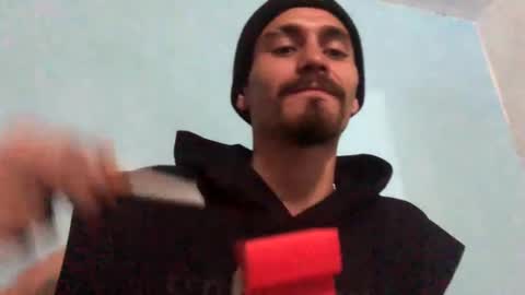 Snapshot of _delacruz911_ chatting on February 1, 2025, 6:19 pm delacruz online show from February 1, 2025, 6:19 pm