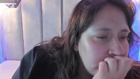 Snapshot of _emily_rosee_ chatting on September 9, 2025, 11:21 am Emily online show from September 9, 2025, 11:21 am