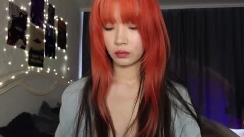 EveEva online show from February 18, 2025, 6:15 am