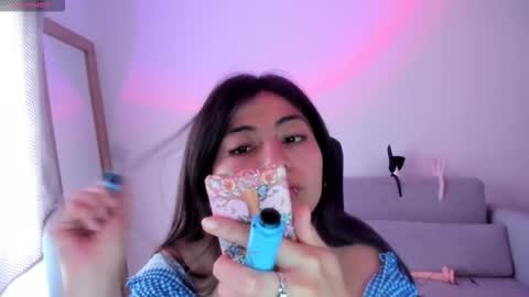 _giaa_ online show from September 21, 2025, 6:09 pm