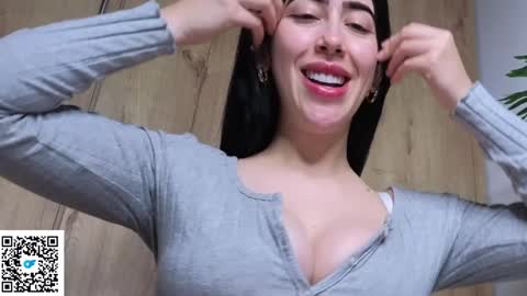 Snapshot of _gummies15 chatting on December 12, 2024, 1:53 am sara online show from December 12, 2024, 1:53 am