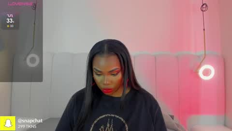 Snapshot of _huge_boobs_ebony chatting on September 19, 2025, 7:36 pm Darlis online show from September 19, 2025, 7:36 pm