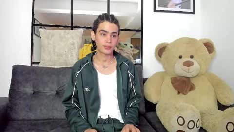 Snapshot of _jaay77 chatting on January 12, 2025, 5:33 pm Jay online show from January 12, 2025, 5:33 pm