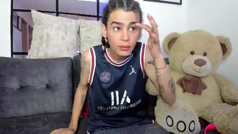 Snapshot of _jaay77 chatting on January 13, 2025, 11:38 pm Jay online show from January 13, 2025, 11:38 pm